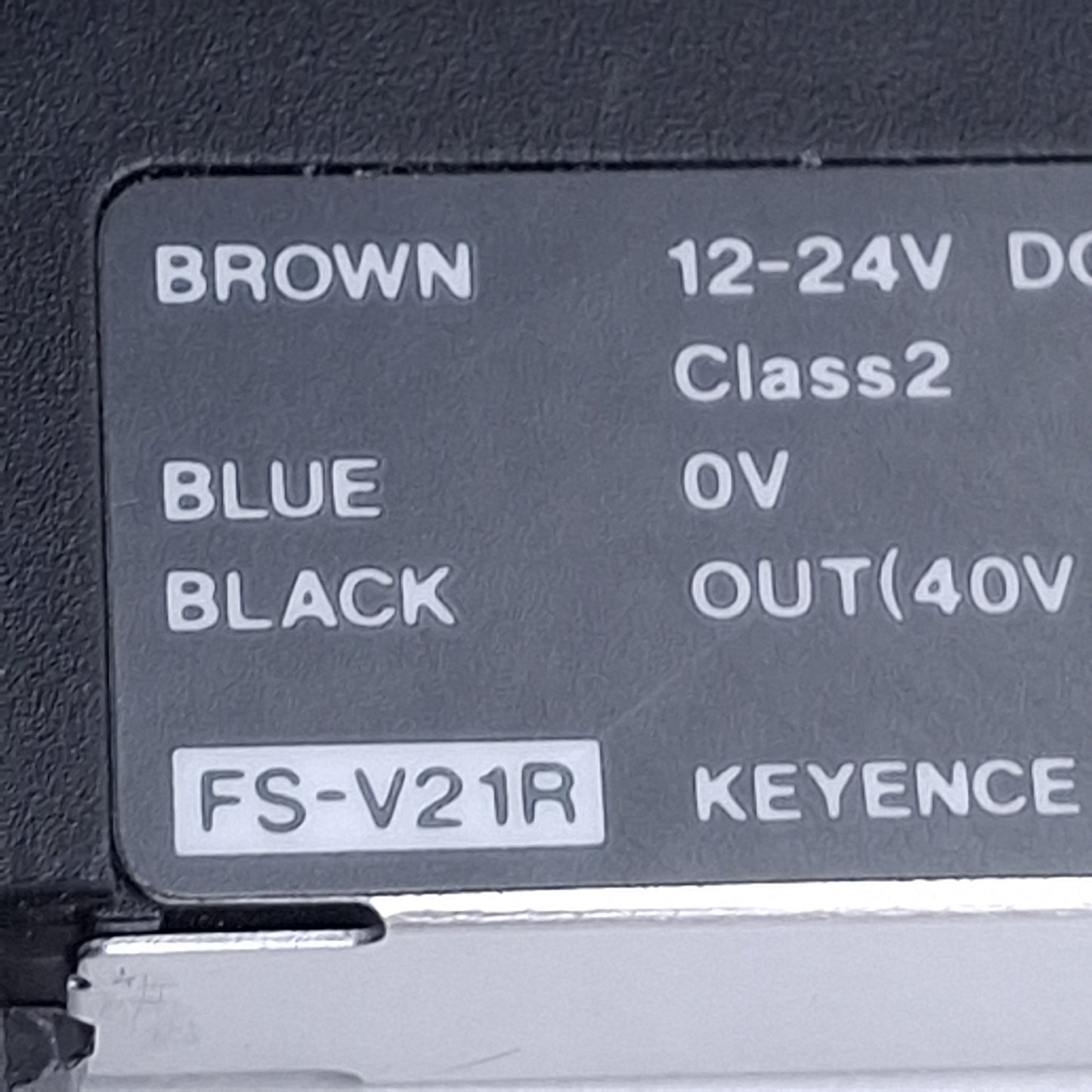 Used Keyence FS-V21R Photoelectric Sensor Amplifier NPN, 6ft Cable *Missing Cover*