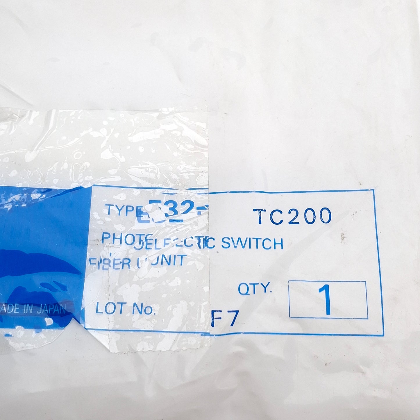 New Omron E32-TC200 Fiber Optic Cable M4 Head, M2.6 Tip, 2m Length, ø1mm Bundle