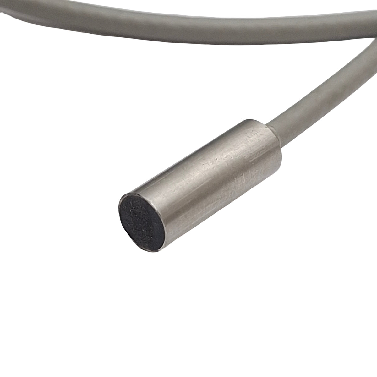 Used Panasonic GH-5SE Proximity Sensor, ø5.4mm x 15mm, 1mm SN, Used With GA-311 Amp