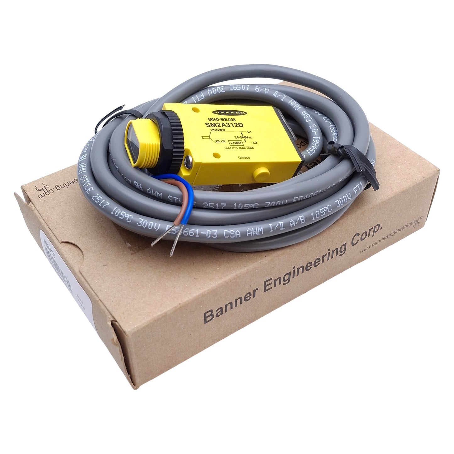 New Banner SM2A312D Diffuse Beam Proximity Sensor 380mm Range, 24-240VAC, 2m Cable