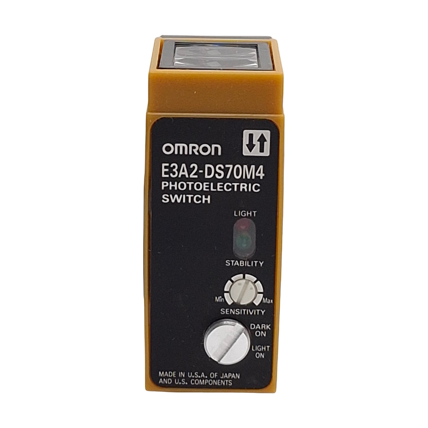 New – Open box Omron E3A2-DS70M4 Photoelectric Switch, 70cm Range, 12/24-240V, 3A Relay Output