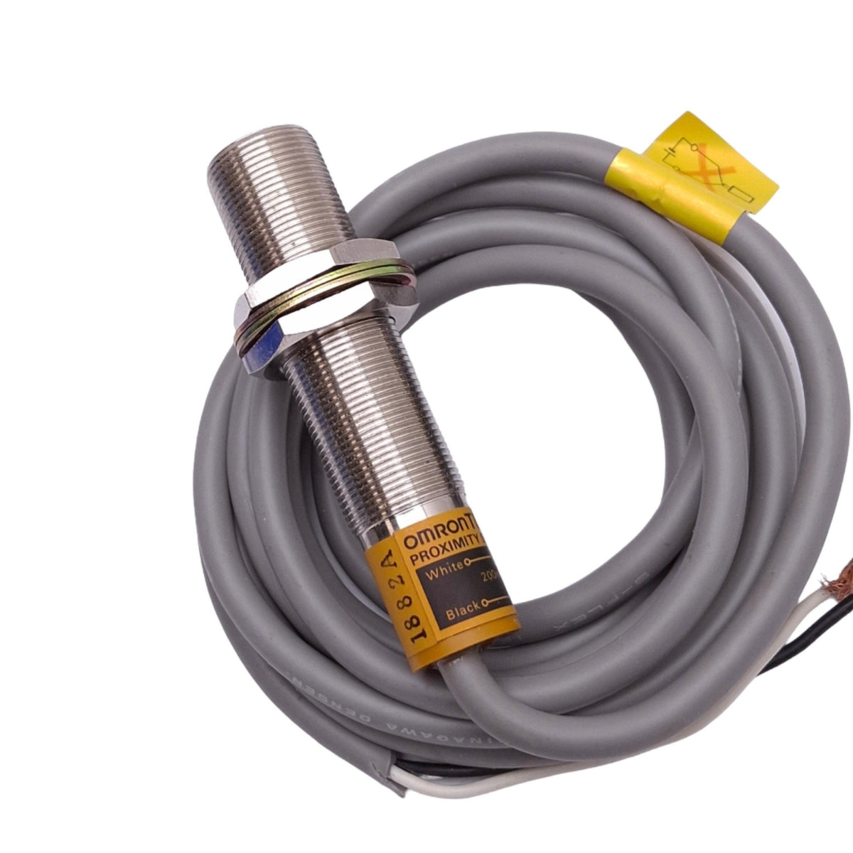 New Omron TL-XD5 Proximity Switch, 5mm Range, NPN-NO, 8-40VDC 200mA, 6ft Cable