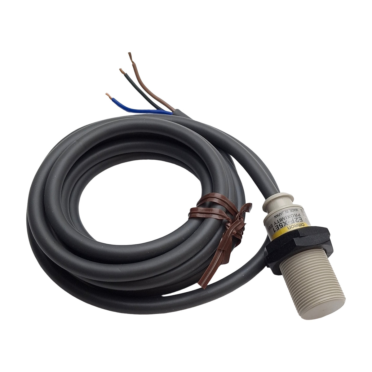 New – Open box Omron E2F-X5E1 Proximity Sensor, 5mm SN, 10-30VDC, NPN NO, 2 Meter Cable, M18