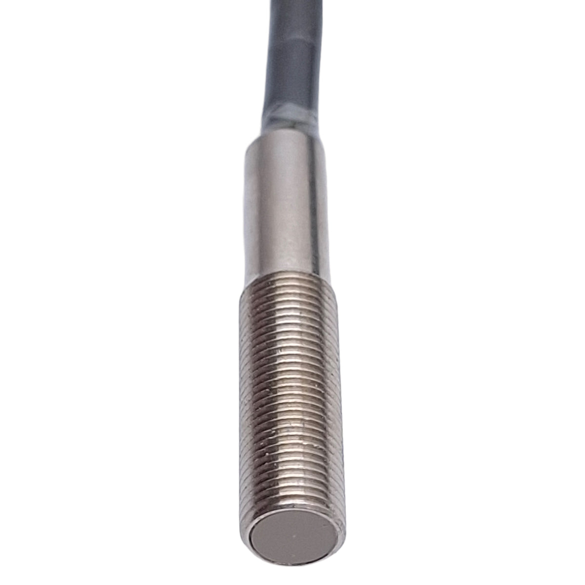 New Omron E2E-X1B1 Proximity Sensor, PNP NO, 1mm Range, 12-24VDC, M5 Barrel, 2m