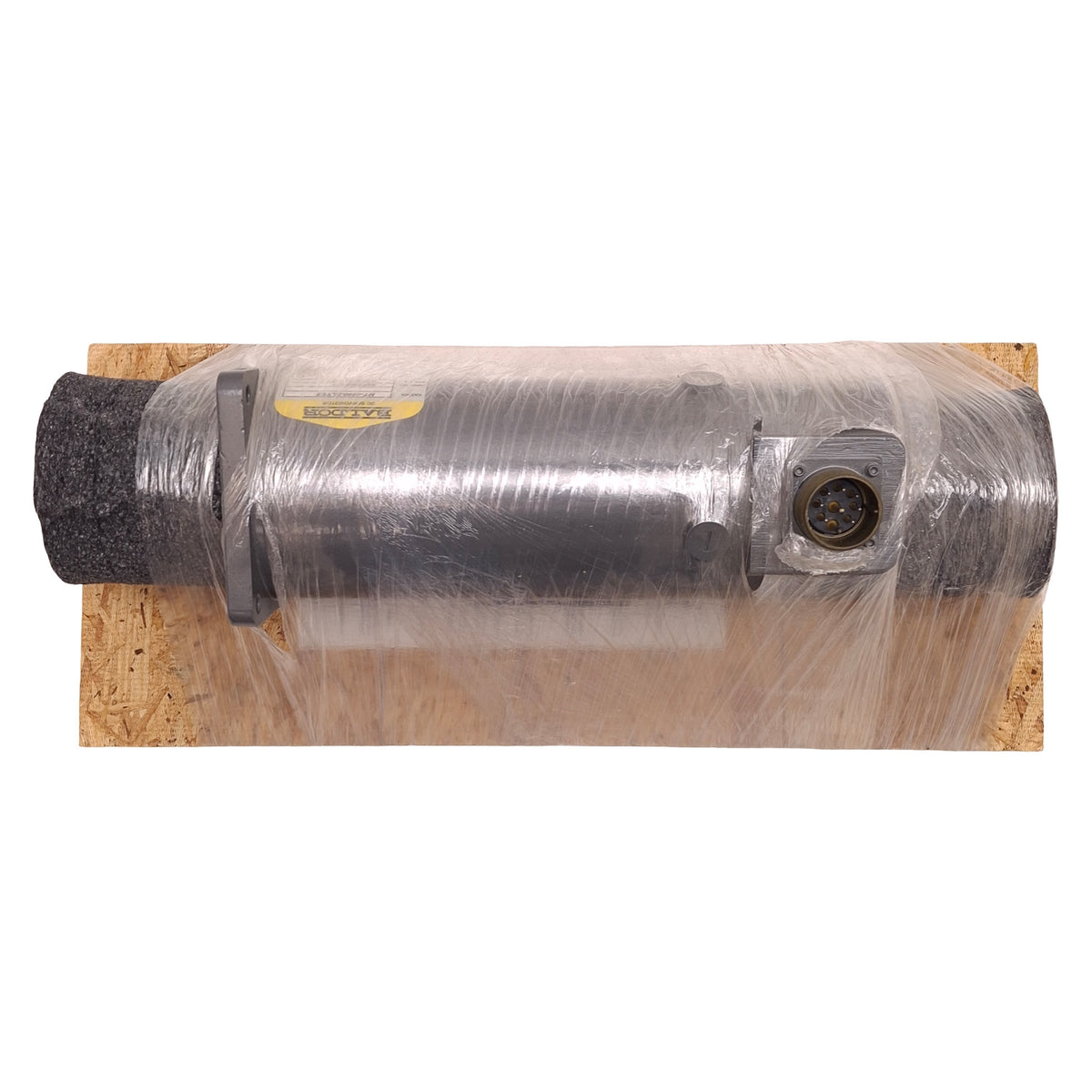 New Baldor MT-4090-BLYCE Servomotor, 40lb-in, 100VDC Bus, ø5/8in Shaft, 2300rpm