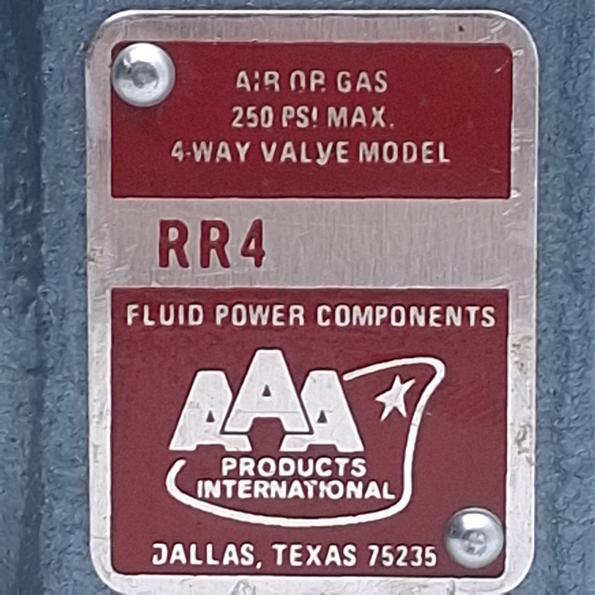 Used AAA Products RR4 Directional Pneumatic Valve 2-Position 4-Way, 250psi, 1/2 NPT