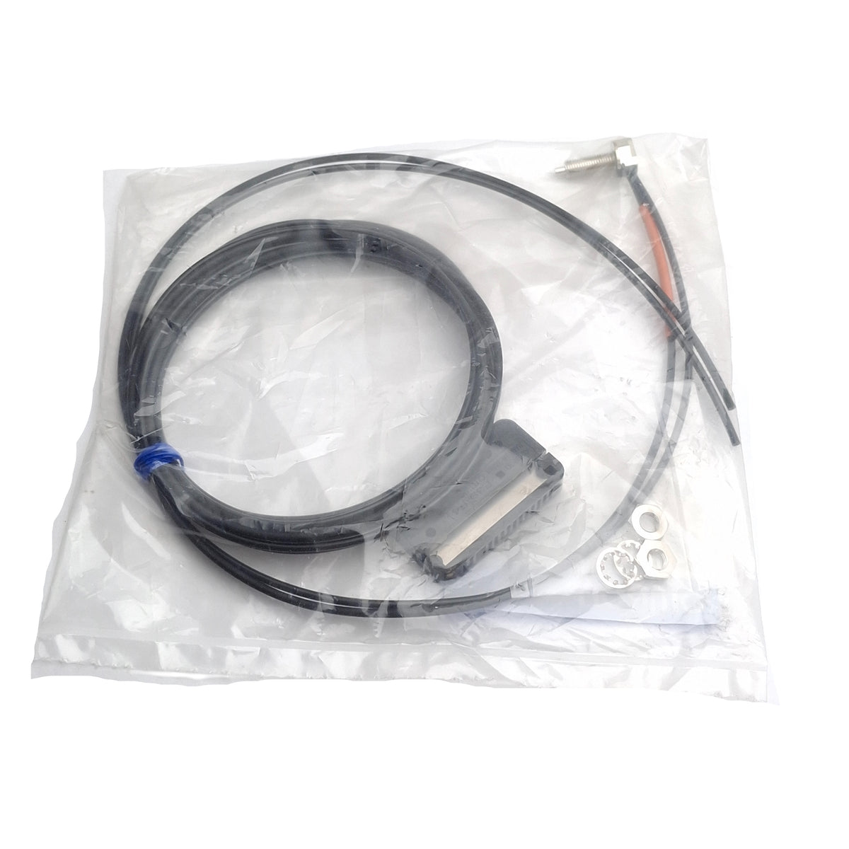 New Omron E32-C11N Diffuse Reflective Coaxial Sensor Head, M6 Thread, 2 Meters