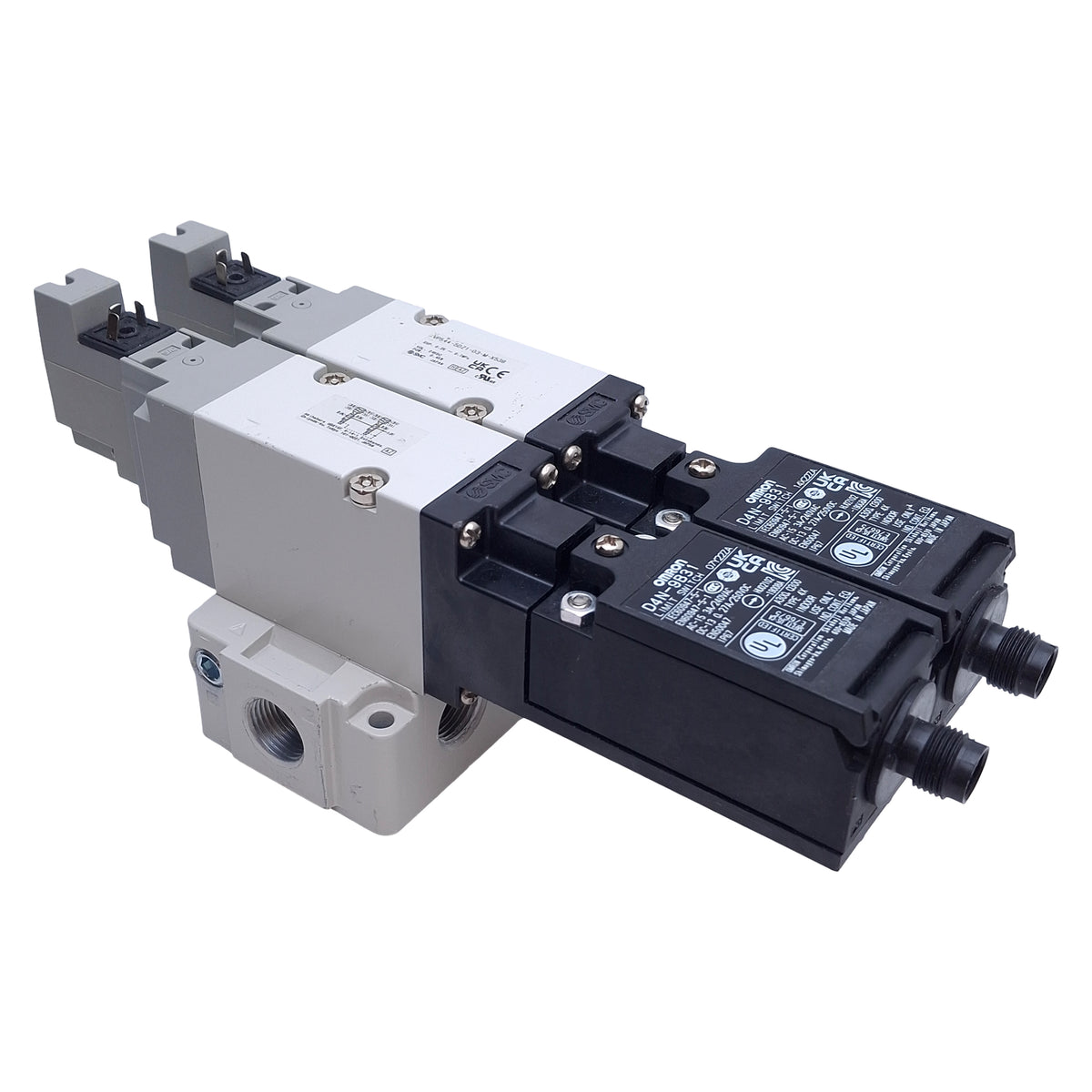 Used SMC VP544-5DZ1-03-M-X538 Residual Pressure Release Valve 0.25-0.7MPa, 24VDC Coil