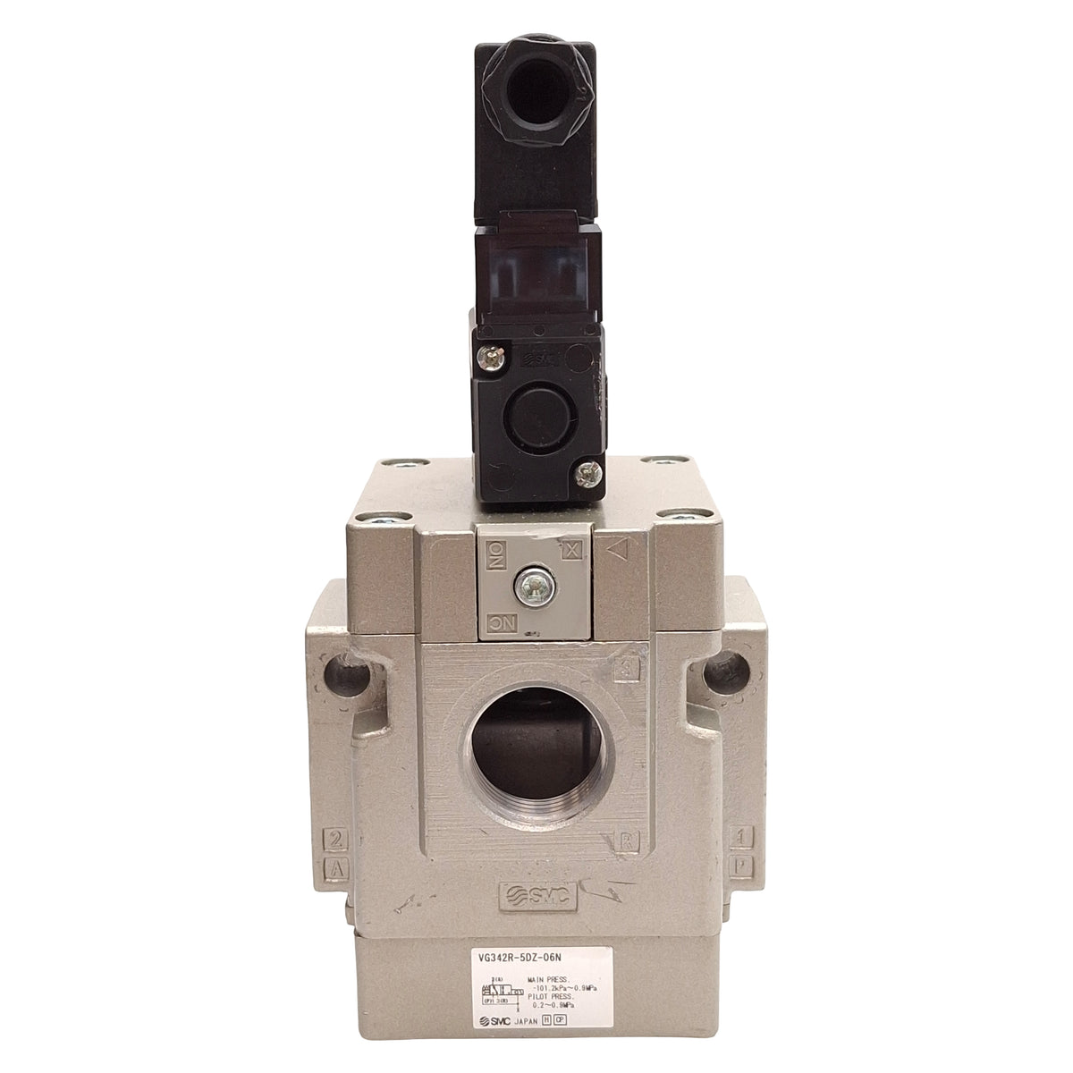 New – Open box SMC VG342R-5DZ-06N Solenoid Valve, -101.2kPA~0.9MPa, 3/4in NPT, 24VDC Coil