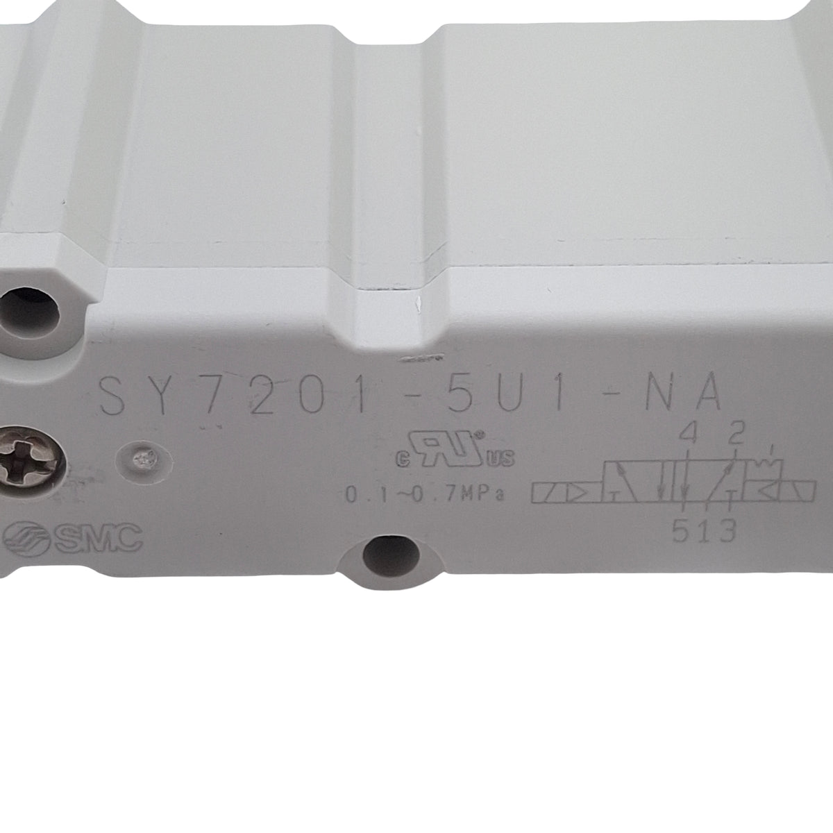 New SMC SY7201-5U1-NA Base-Mount Solenoid Valve, 5/2-Way, 0.1-0.7MPa, 24VDC Coil