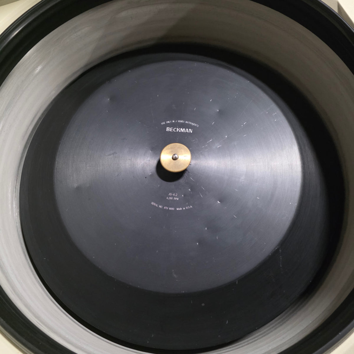 Used Beckman Coulter J6-MI High Capacity Refrigerated Centrifuge 6000RPM, -20 To 40°C