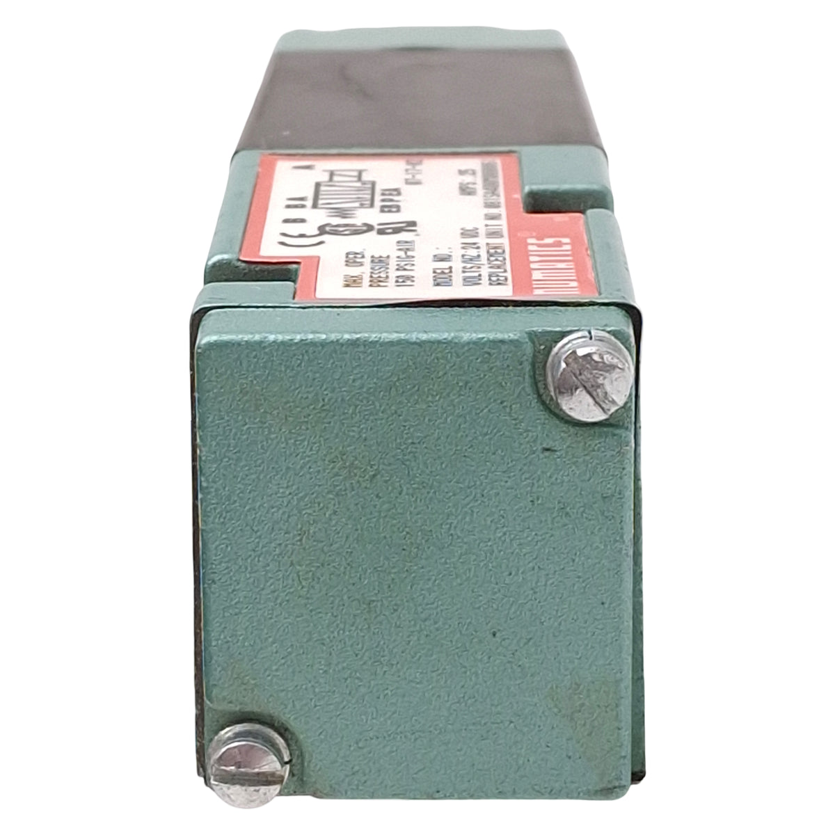 Used Numatics 081SA400M000061 Solenoid Valve, 4-Way 2-Position, 150psig, 24VDC Coil