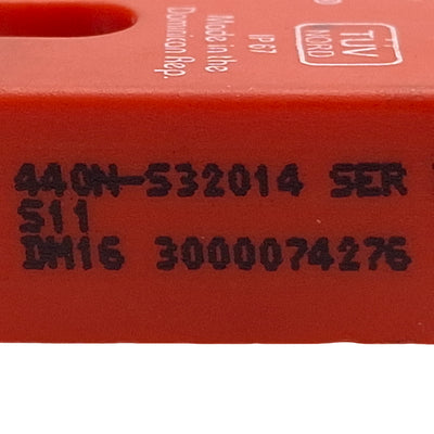Used Allen Bradley 440N-S32014 Guardmaster Non-Contact SIPHA Safety Switch, 1NC+1NO