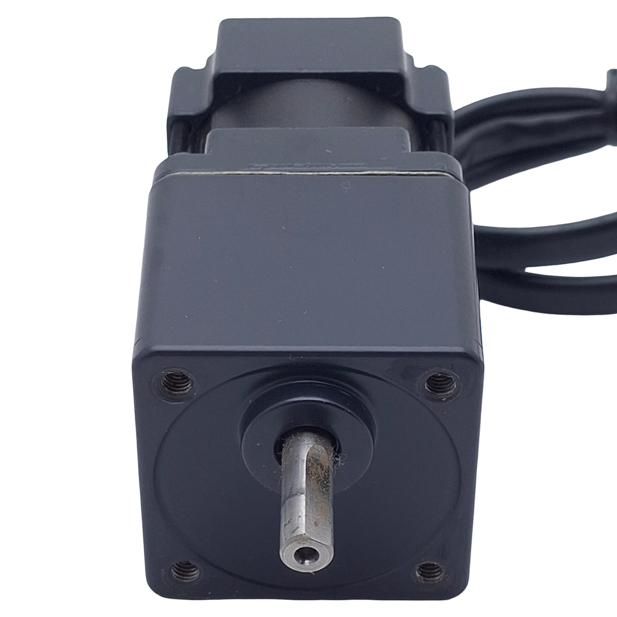 Used Oriental Motor BLHM015K-100 VEXTA Brushless DC Motor, 100:1, ø6mm Shaft, 24VDC