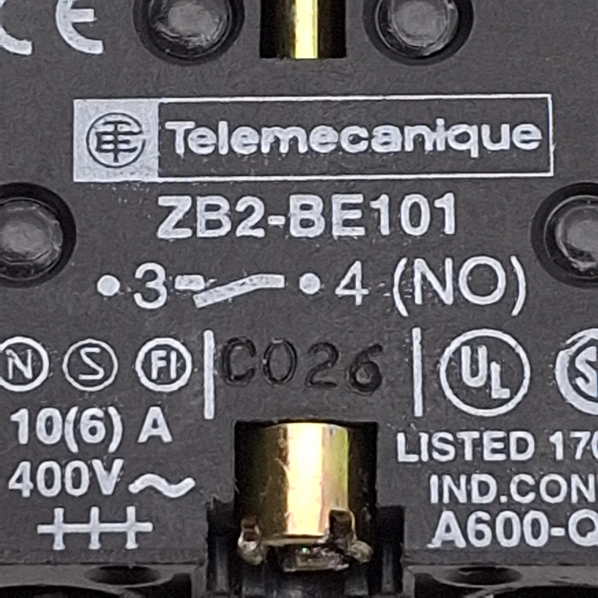 Used Telemecanique XB2BD21C Selector Switch, 2-Position, Black, 1NO, 10A 400VAC