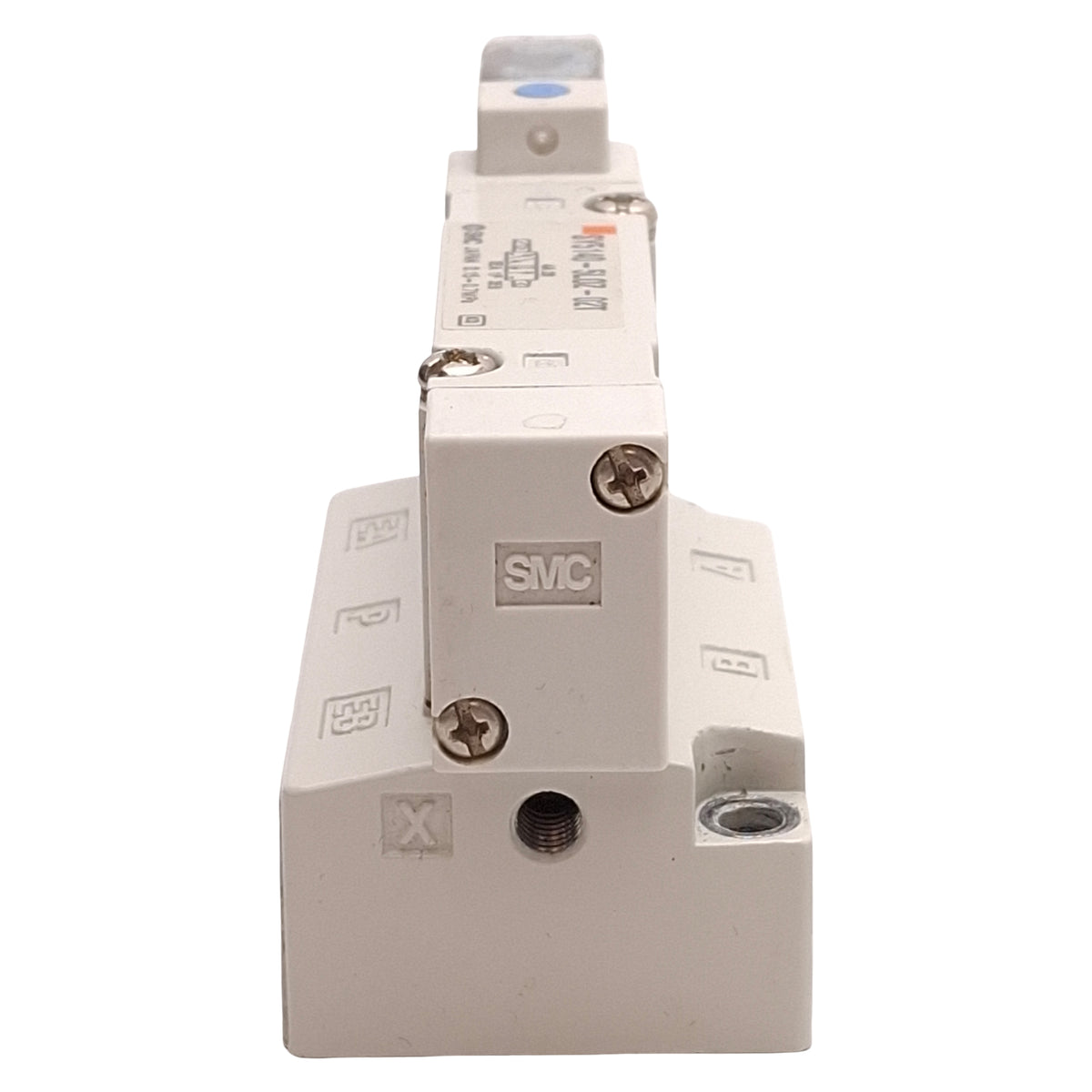 Used SMC SY5140-5LOZ-02T Solenoid Valve, 2-Position, 0.15-0.7MPa, 1/4NPTF, 24VDC Coil