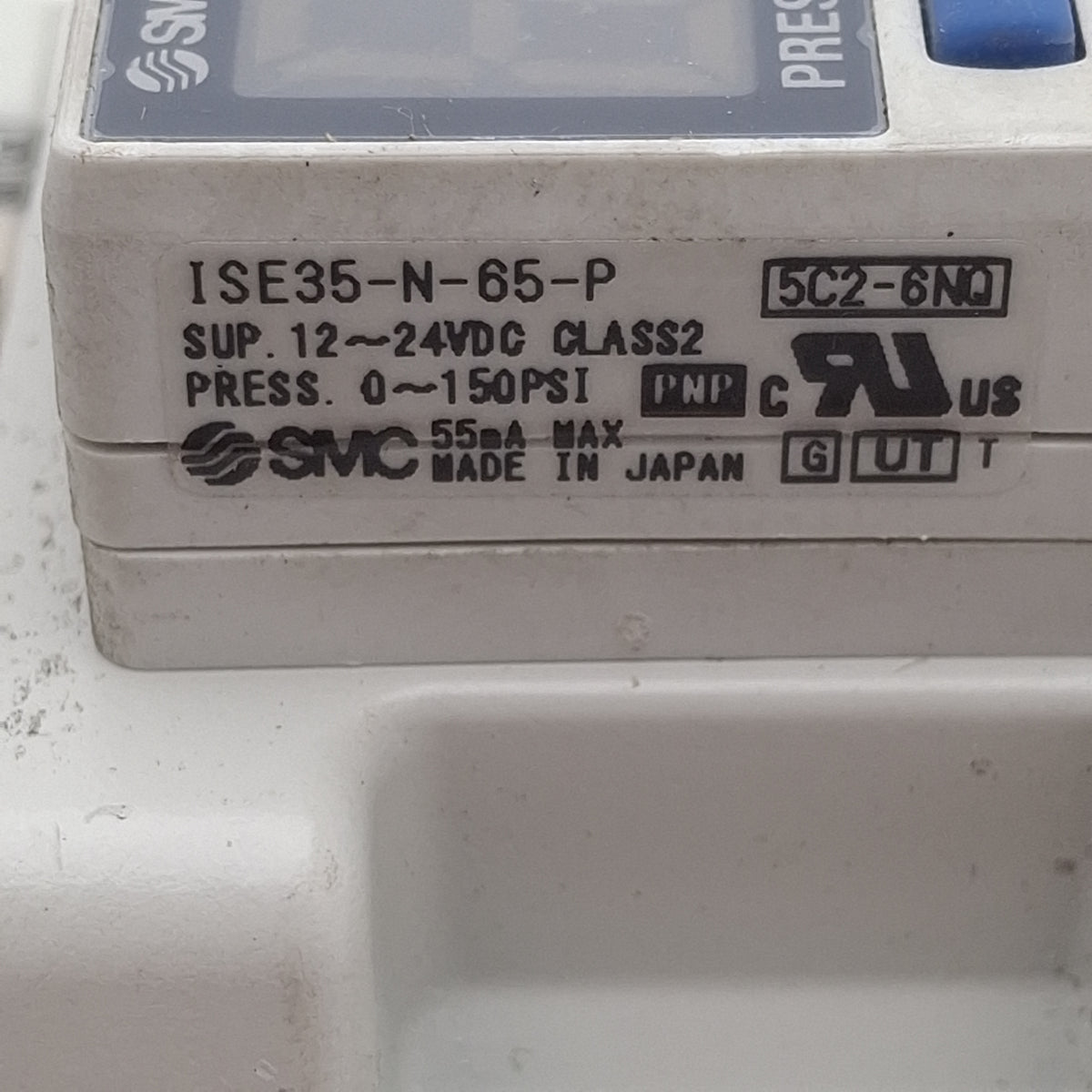 Used SMC AW30-N03E3-Z-B Pneumatic Filter Regulator, PNP, 3/8in NPT, 7-125psi, 5µm