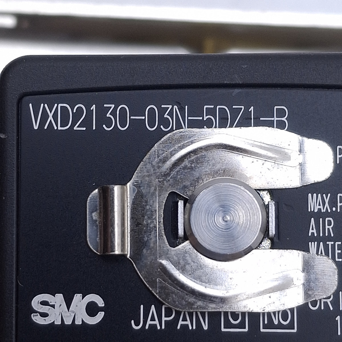 Used SMC VXD2130-03N-5DZ1-B Solenoid Valve 2-Port, 10mm Orifice, 3/8 NPT, 24VDC Coil