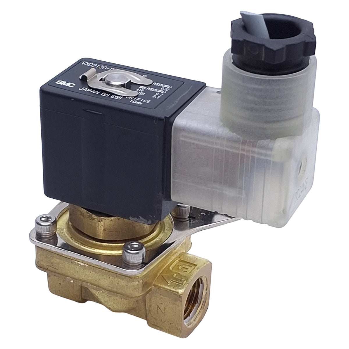Used SMC VXD2130-03N-5DZ1-B Solenoid Valve 2-Port, 10mm Orifice, 3/8 NPT, 24VDC Coil
