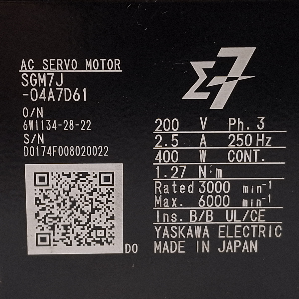 Used Yaskawa SGM7A-04A7D61 Sigma-7 AC Servo Motor, 400W, 3Ø 200VAC 250Hz, 60mm Flange