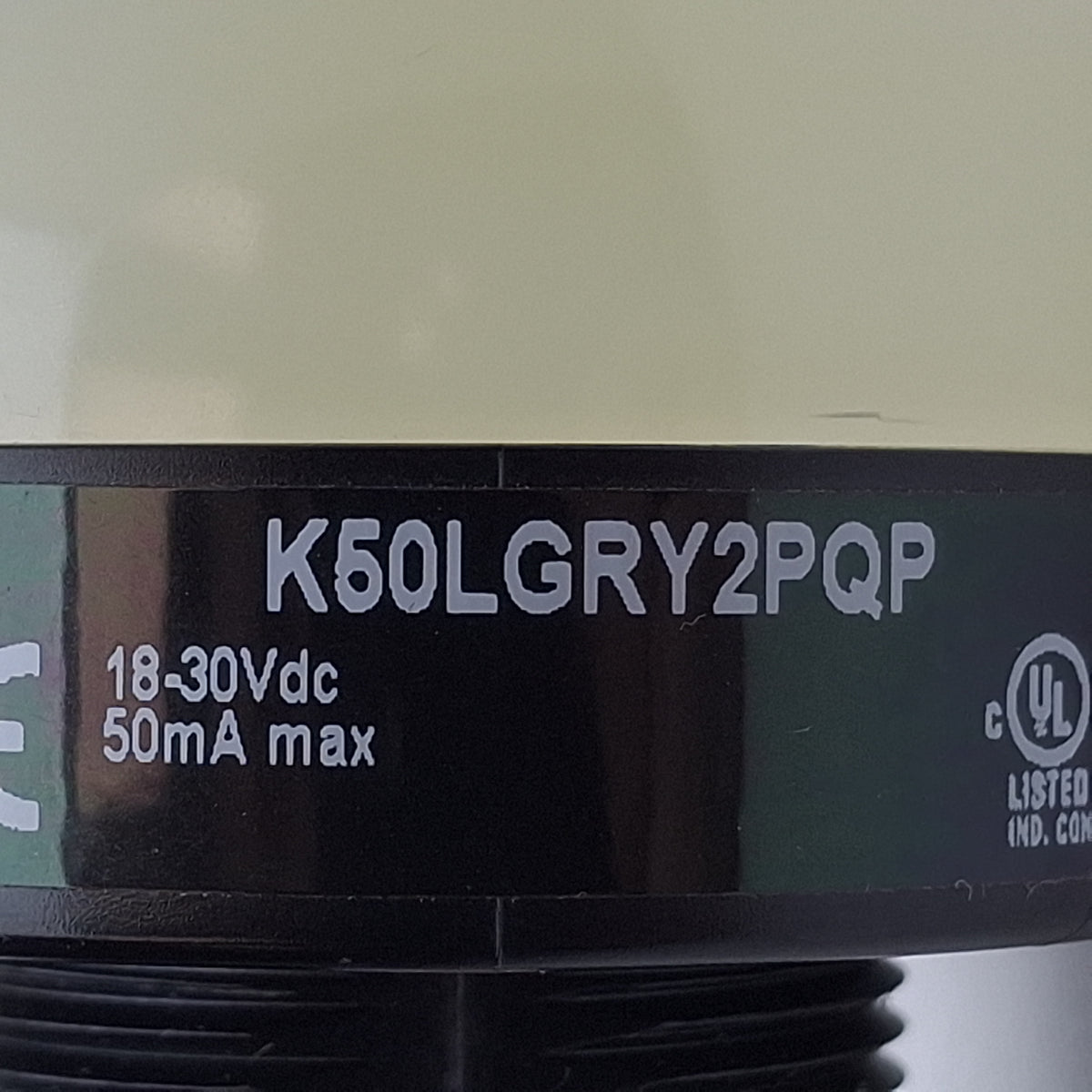 Used Banner K50LGRY2PQP LED Indicator, Green/Red/Yellow, 18-30VDC, 50mm, M12 5-Pin