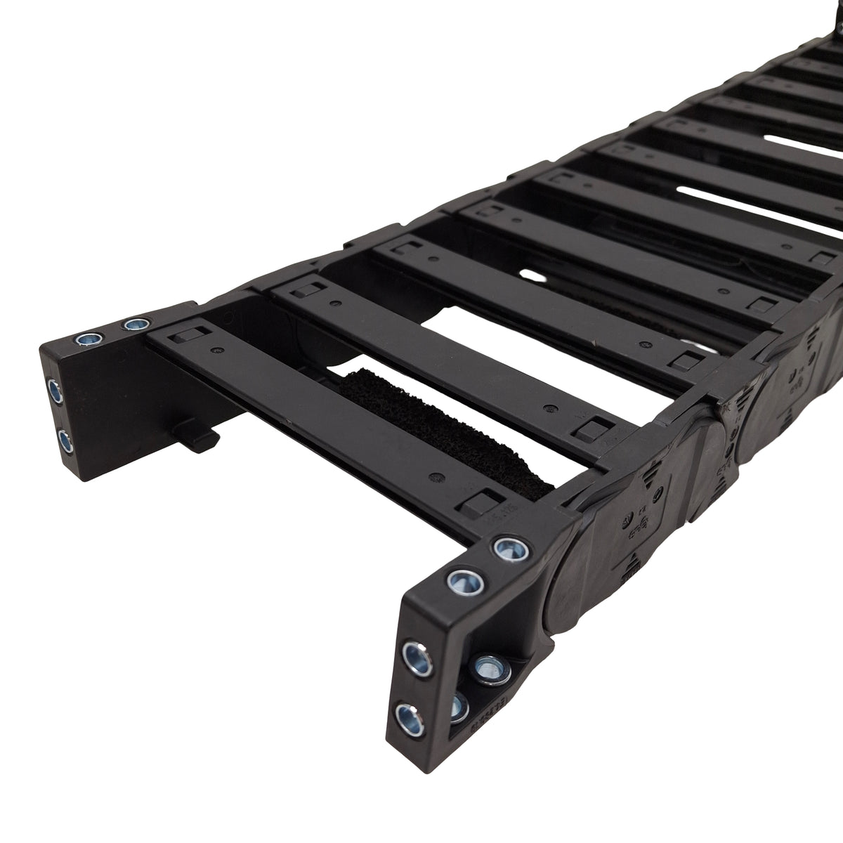 Used Igus E4.28.125.63.0 Energy Chain, 125x28mm Inner, ø63mm Bend, 28-Link + Ends