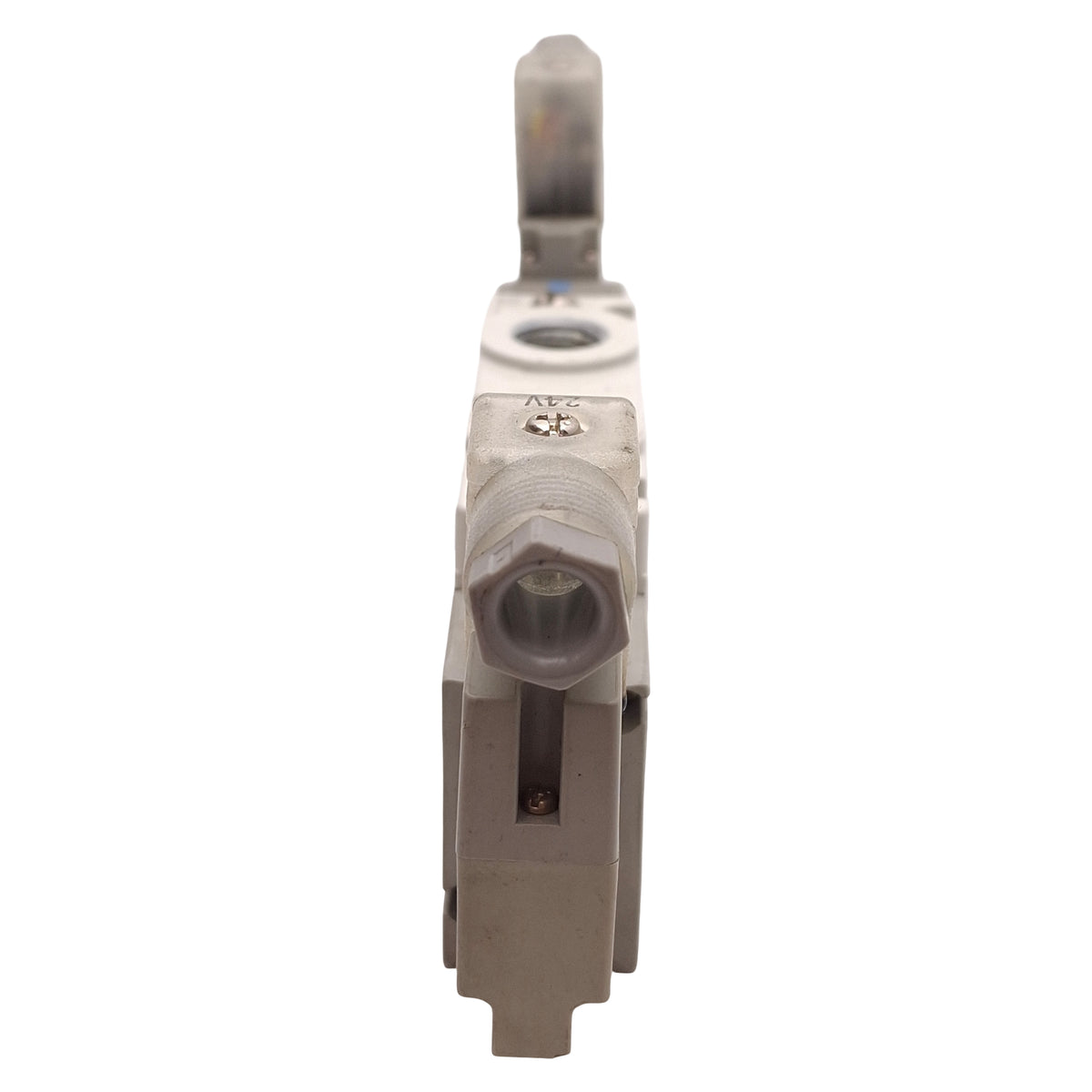 Used SMC SY9320-5DZ-02T Solenoid Valve, 3-Position Closed Center, 1/4NPTF, 24VDC Coil