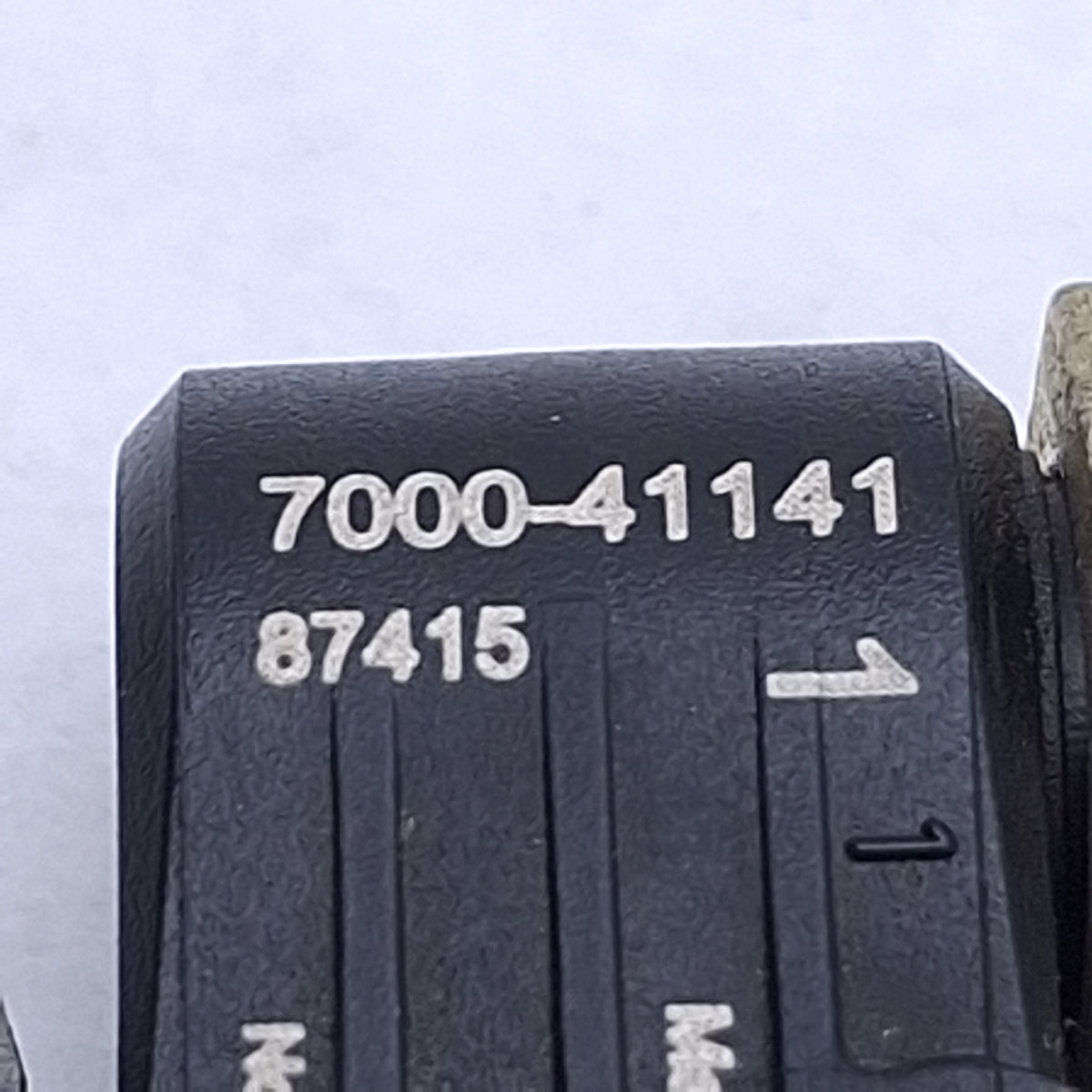 Used Murr Elektronik 7000-41141 T-Coupler M12 5-Pin Male to 2x Female, 60VAC/DC