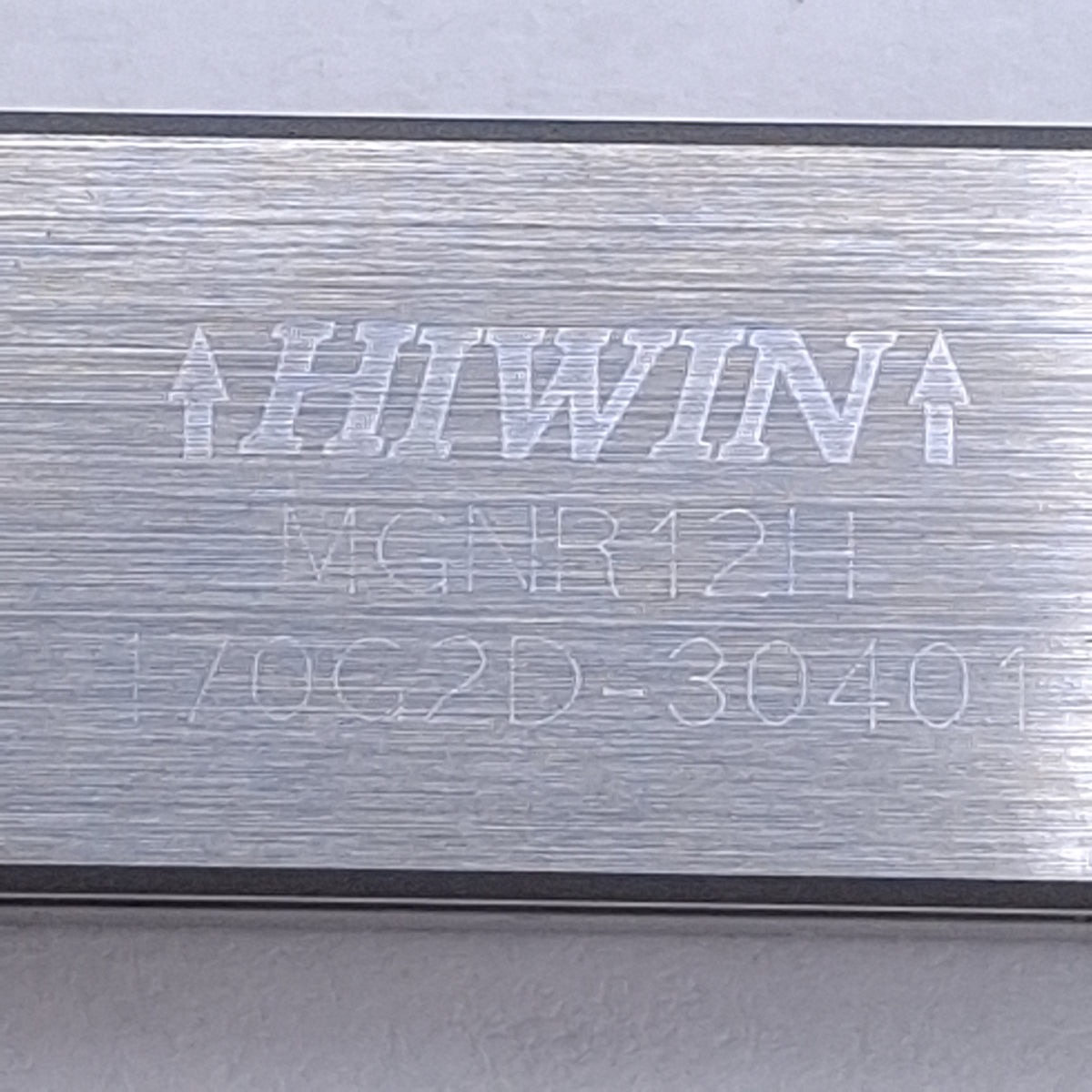 Used Hiwn MGN12H Linear Guide Assembly 450mm Rail, (4x) 45.4x27mm Carriages, 3.72kN