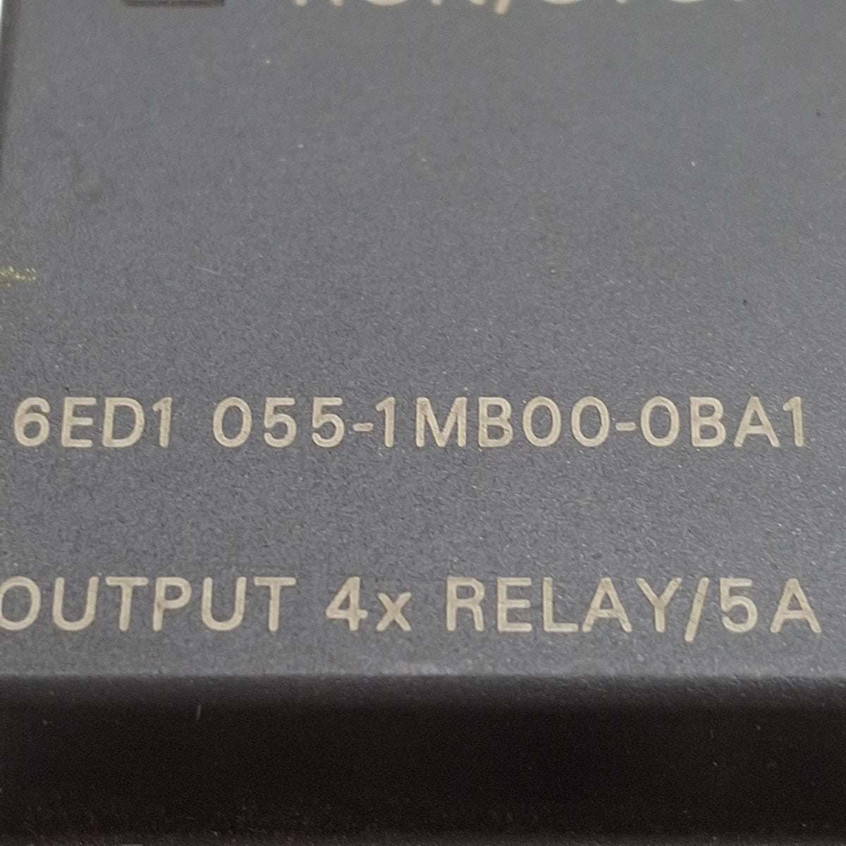 Used Siemens 6ED1 055-1MB00-0BA1 LOGO! Digital Expansion Module, 8-I/O, 12/24VDC