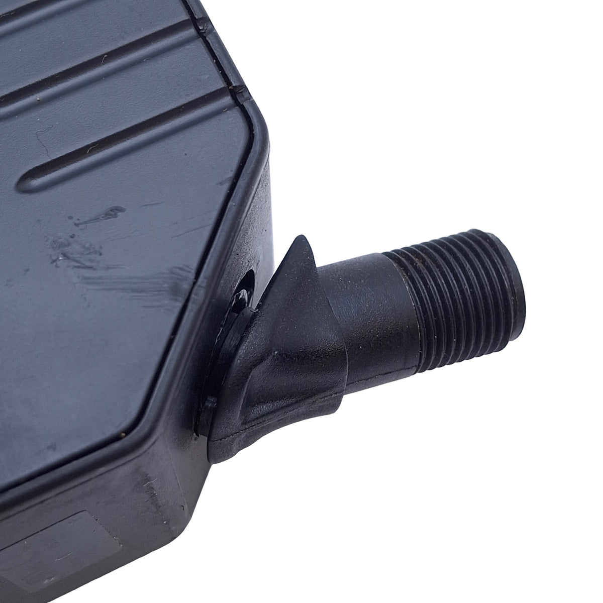 Used Banner LT3PILVQ L-GAGE Time-of-Flight Laser Sensor, PNP, 12-24VDC *Connector*
