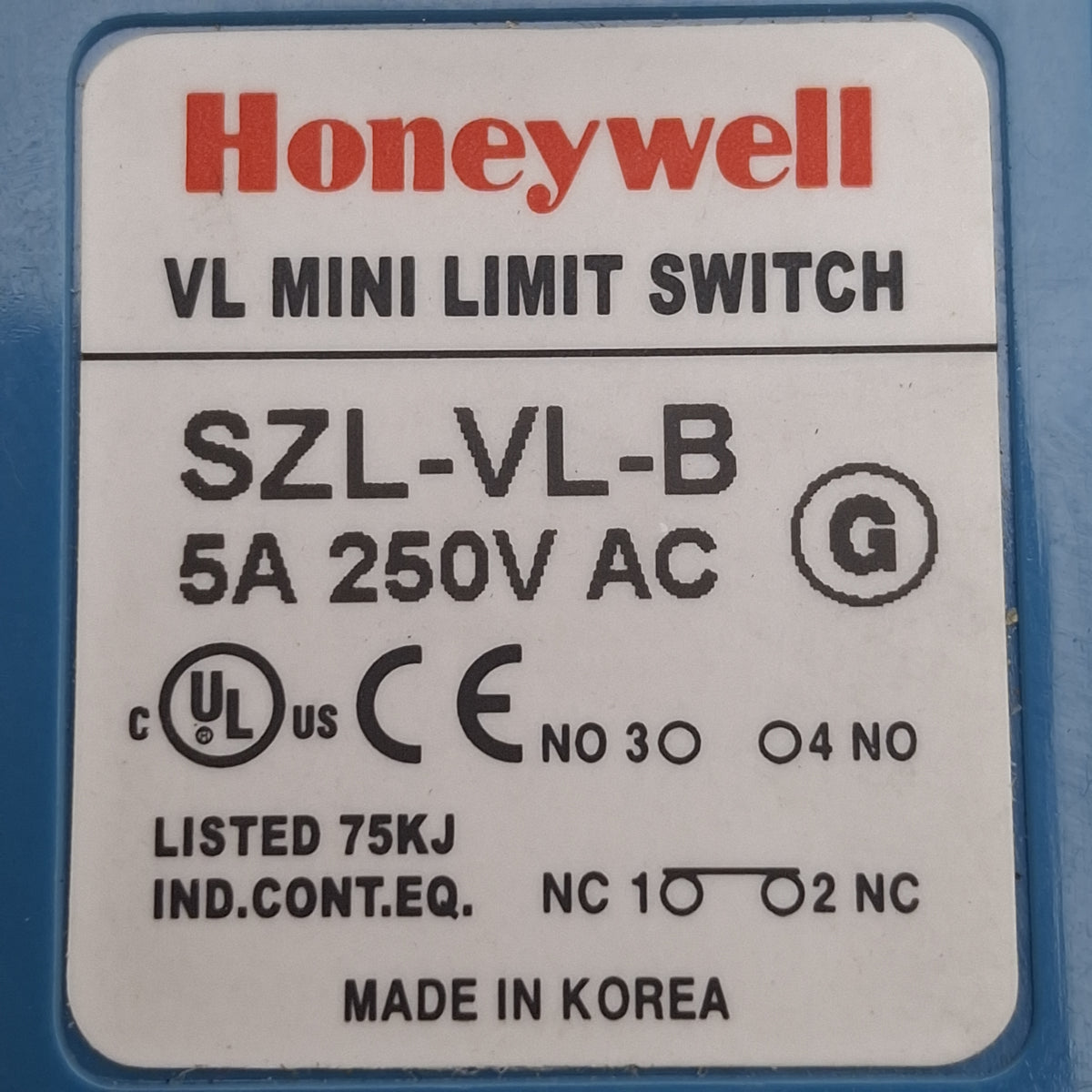 Used Honeywell SZL-VL-B Mini Limit Switch, Roller Lever, SPDT, 1NO+1NC, 5A 250VAC