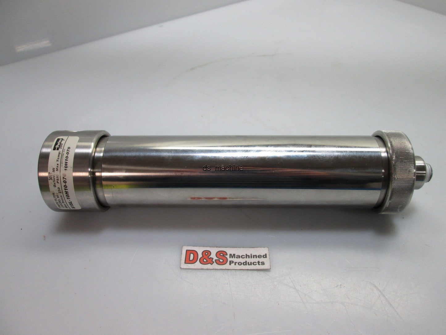 Used Parker S1SL-10H10-070 Finite Filter 1/4" NPT, 250 PSIG Max Press, 200F Max Temp