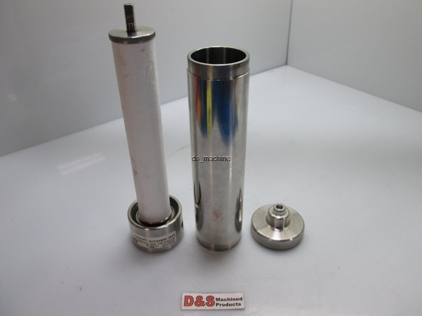 Used Parker S1SL-10H10-070 Finite Filter 1/4" NPT, 250 PSIG Max Press, 200F Max Temp