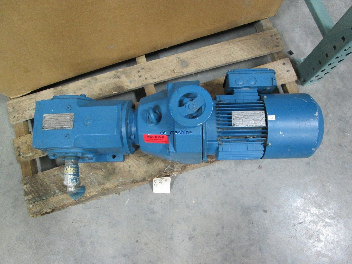 Used SEW K66D24DT90L4BM2MR, DF24DT90L4BM2MR Gearmotor 230/460VAC 6/3A 2HP 58.11:1