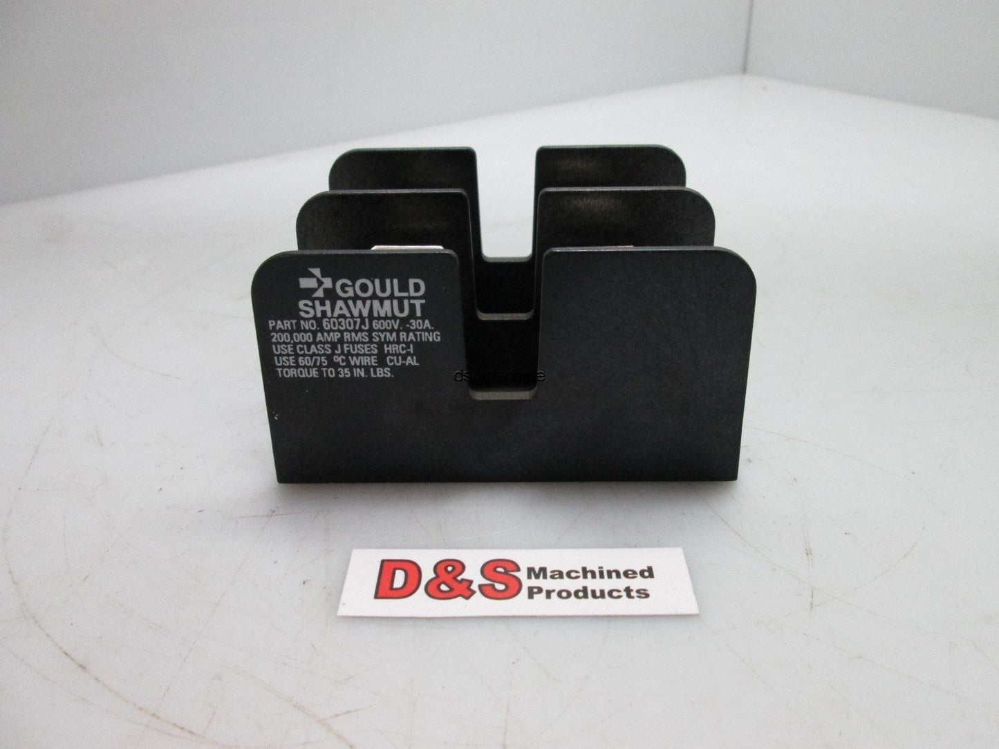 Used Gould Shawmut 60307J 2-Pole Fuse Holder 600V - 30A, Torque to 35in-lb