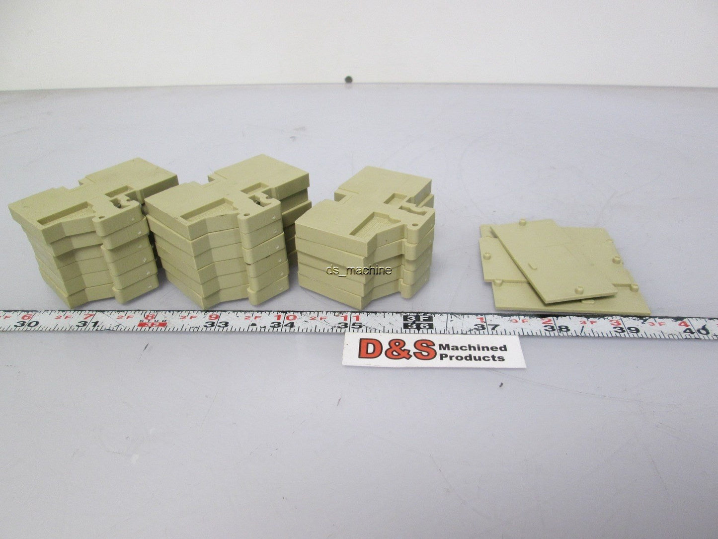 Used Lot of 17 Weidmuller AST 5 Terminal Blocks w/ 4 Separators 500VAC/DC