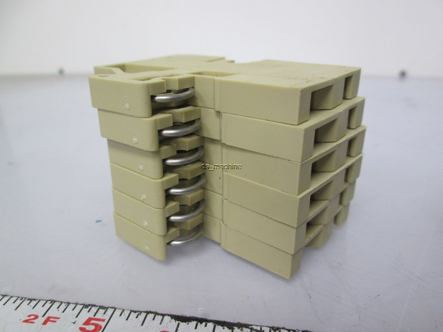 Used Lot of 17 Weidmuller AST 5 Terminal Blocks w/ 4 Separators 500VAC/DC
