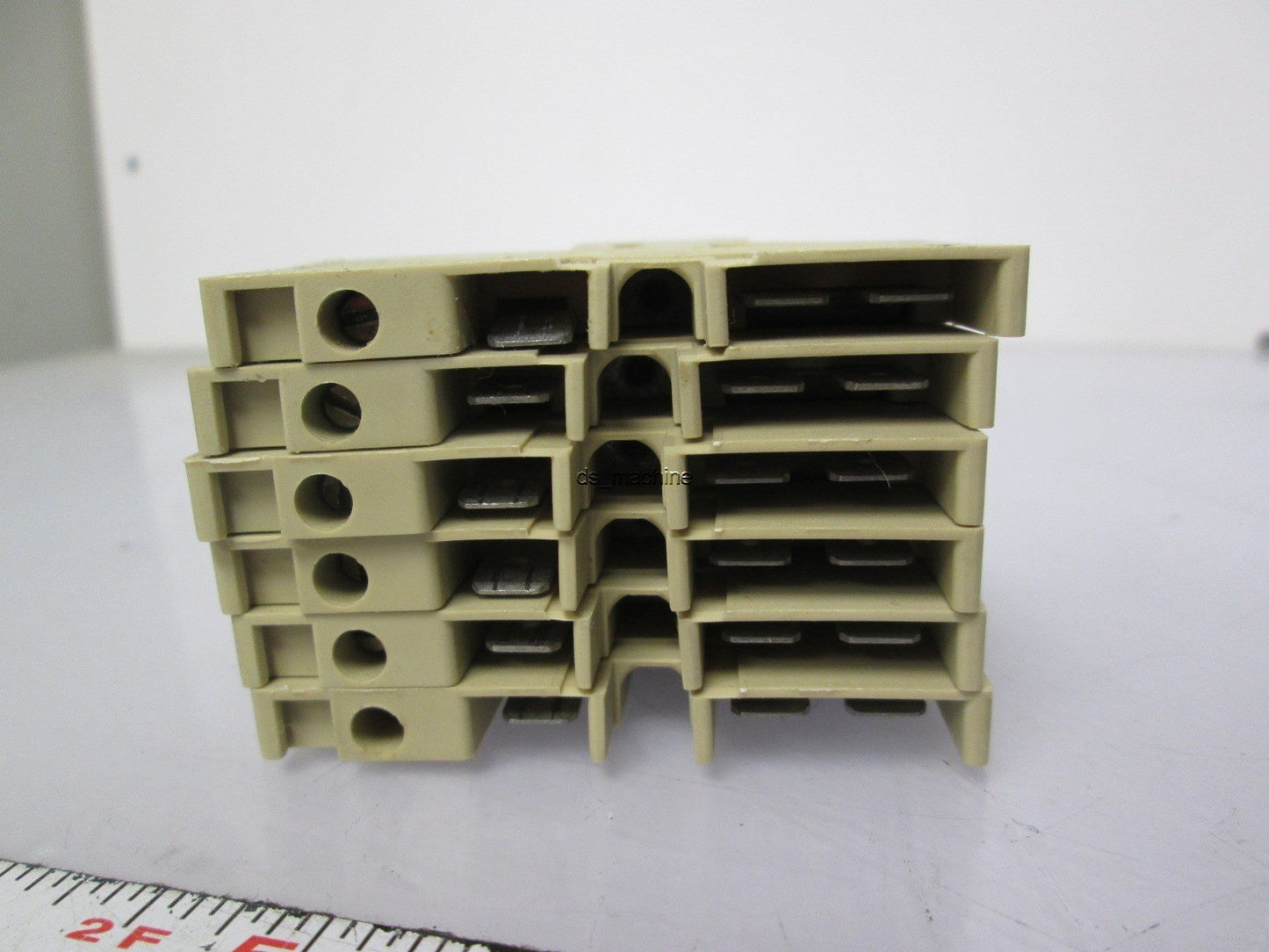 Used Lot of 17 Weidmuller AST 5 Terminal Blocks w/ 4 Separators 500VAC/DC