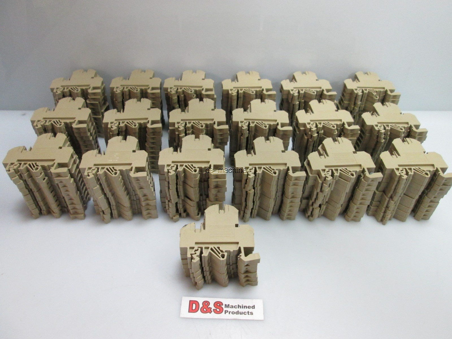 Used Lot of 187 Conta Clip RKD4 Terminal Block 4mm2 500V 32A
