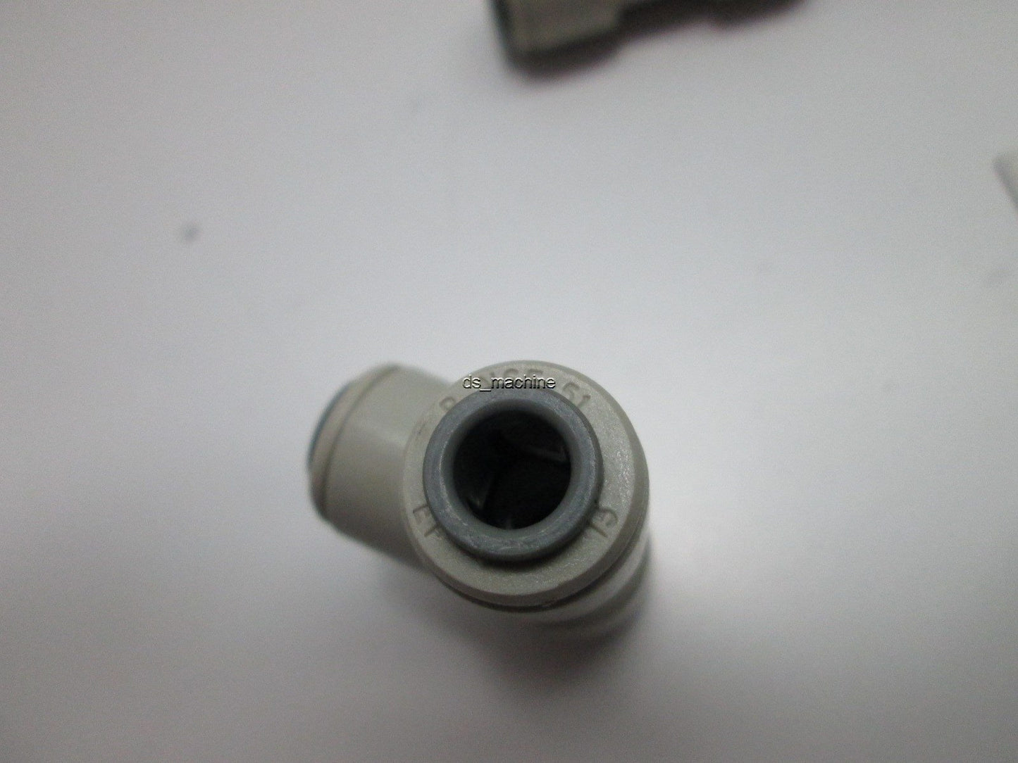 Used Lot of 15 NSF-51 Tee Fittings, 1/4" Inner