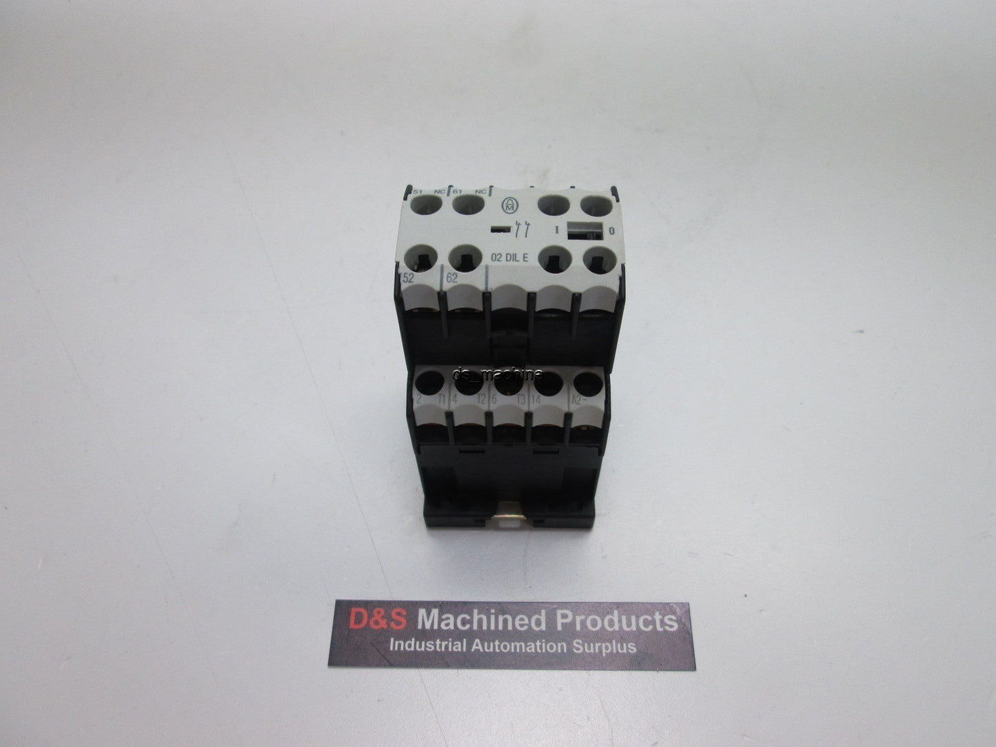 Used Moeller DIL EM-10-G Contactor 24VDC w/Moeller 02 DIL E Mini Contactor