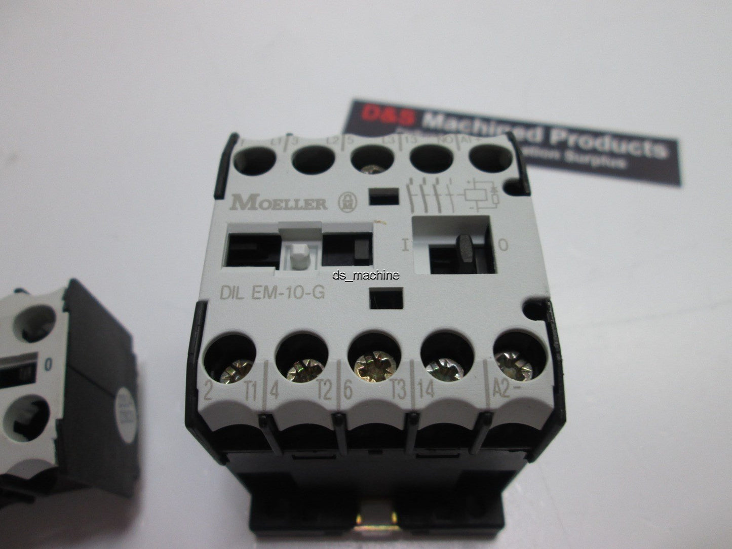 Used Moeller DIL EM-10-G Contactor 24VDC w/Moeller 02 DIL E Mini Contactor
