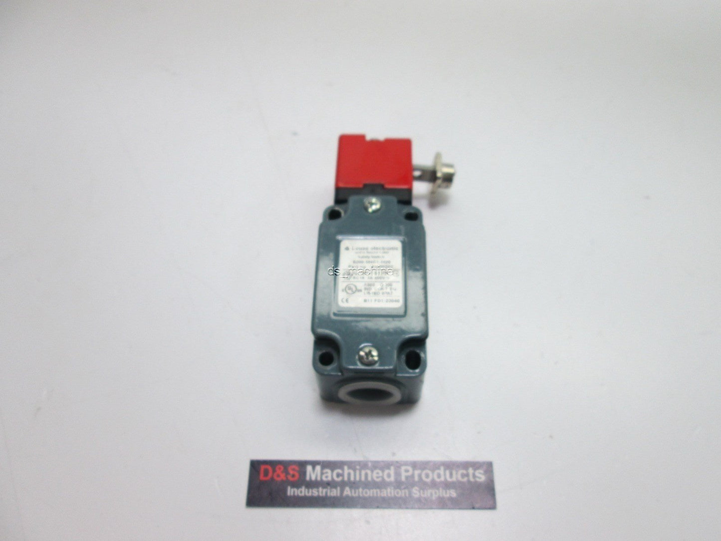 Used Leuze Electronic S200-M4C1-M20 Safety Switch, Face Right With Key