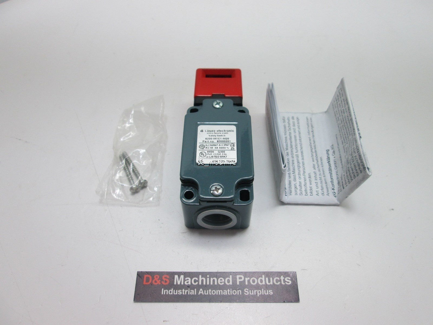 Used Leuze Electronic S200-M1C1-M20 Safety Switch 3A 400V, Face Front, No Key