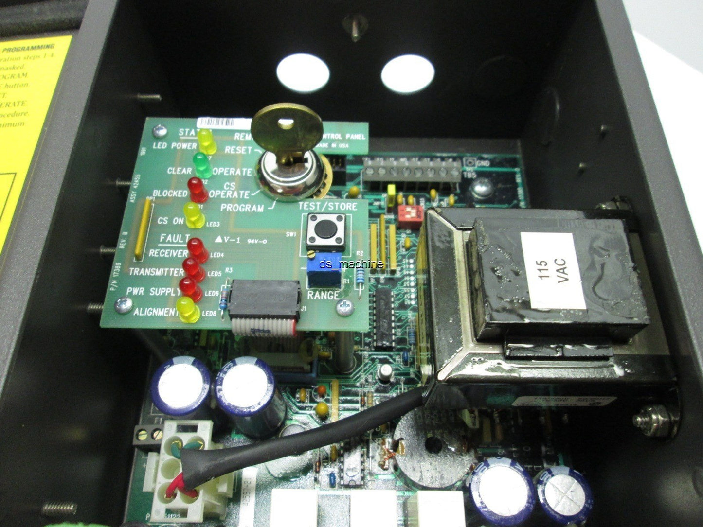 Used STi 43268-05 Light Curtain Controller, 117VAC - 25A 50/60Hz Input, 220VAC Output