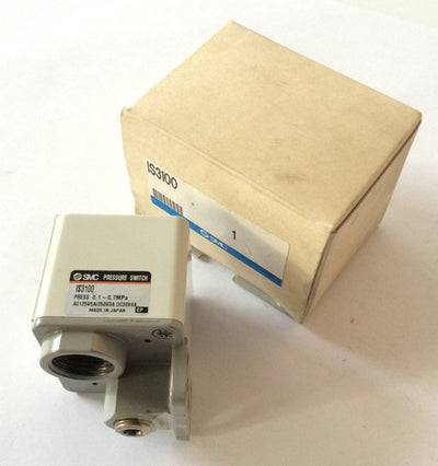 New SMC IS3100 Pneumatic Pressure Switch, Gasket Piping 0.1-0.7MPa, 125/250VAC 30VDC
