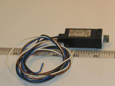 Used SMC ZSE1-01-55CN Pneumatic Vacuum Switch
