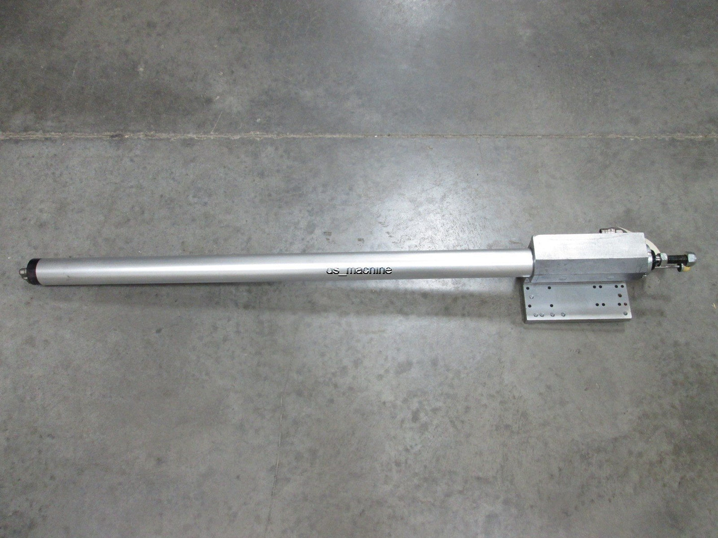 Used Pneumatic Cylinder 35-1/2" Stroke, 1-1/2" Bore, 16mm Shaft Diameter