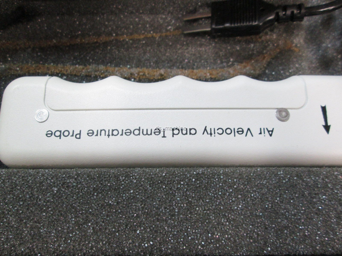 Used Cole-Parmer 37000-00 Temperature, Humidity and Air Velocity Meter w/ Hard Case